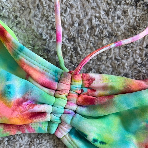 Colorful Tie-Dye Bikini Top with adjustable straps - Picture 5 of 9